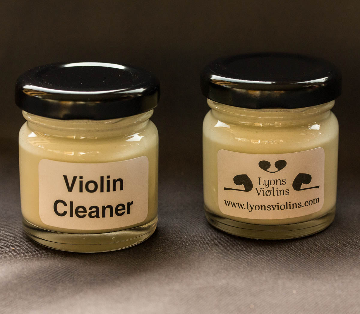 Violin Cleaner 100 natural safe on varnish best quality Lyons Violins