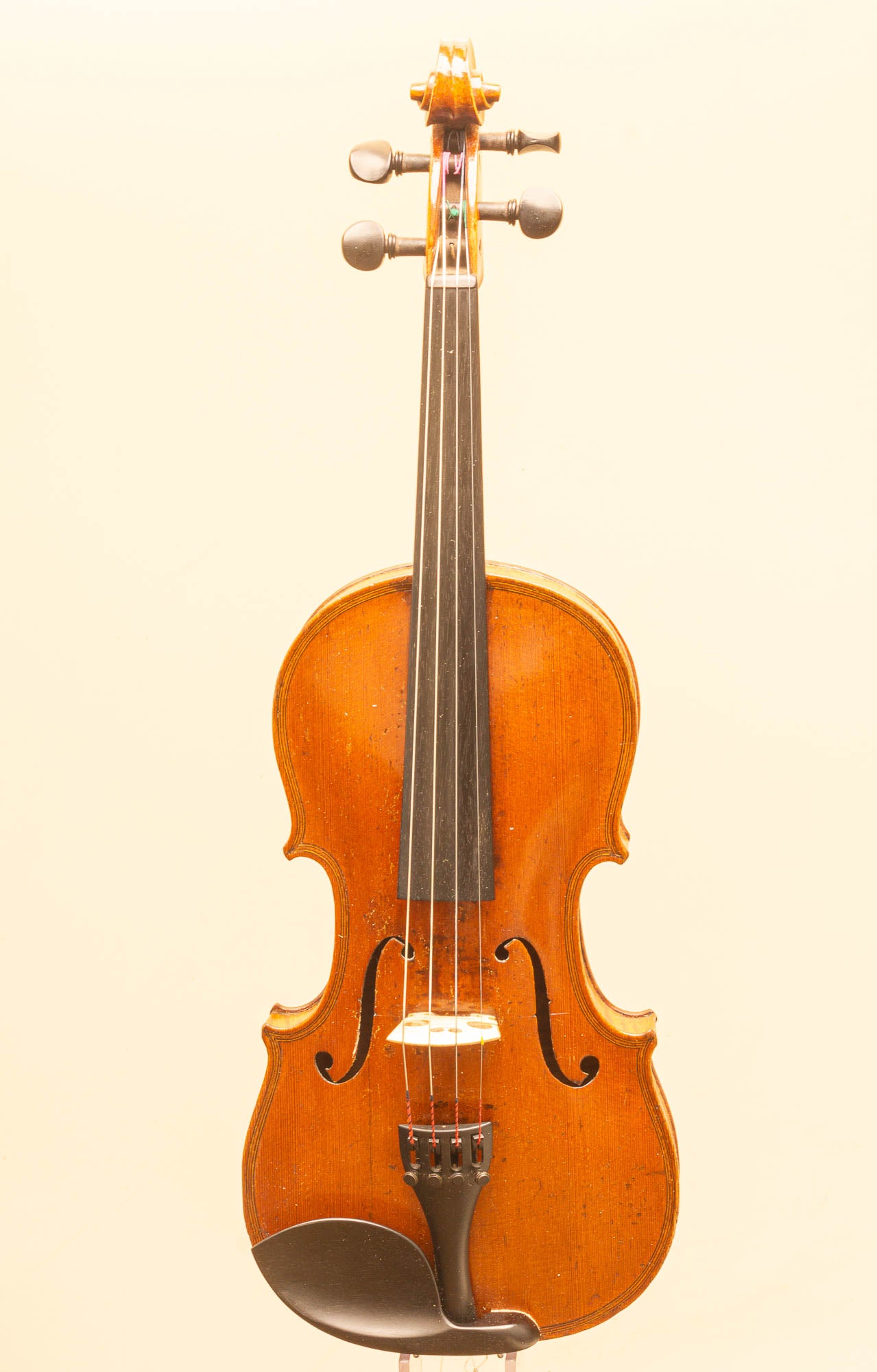 A handsome violin - Lyons Violins