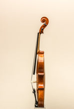 Load image into Gallery viewer, Meán Fidil - Lyons Violins
